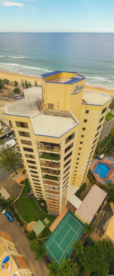 Surfers Holiday Apartments โกลด์โคสต์ ภายนอก รูปภาพ