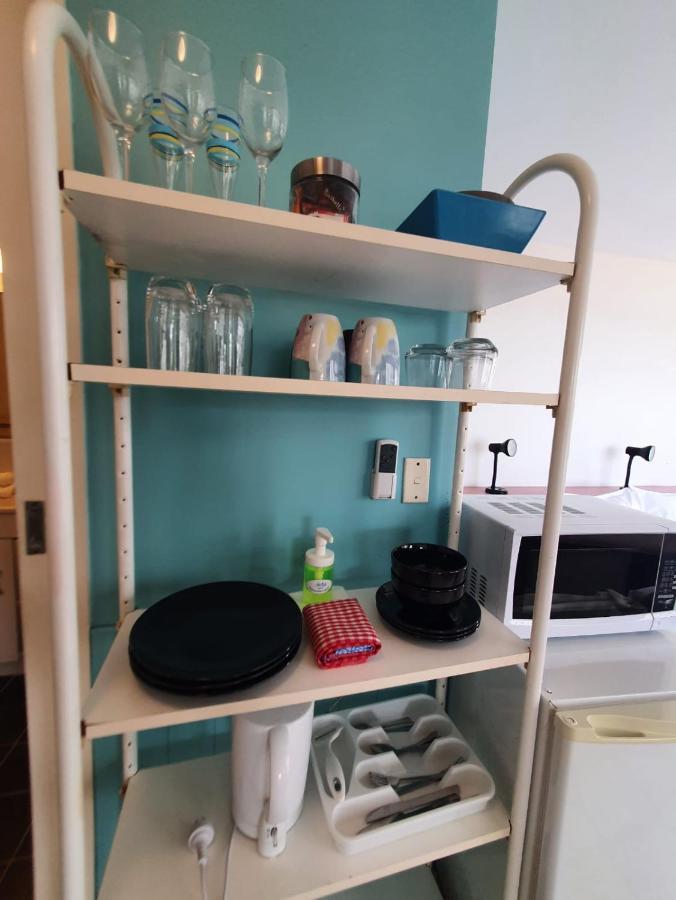 Surfers Holiday Apartments โกลด์โคสต์ ภายนอก รูปภาพ